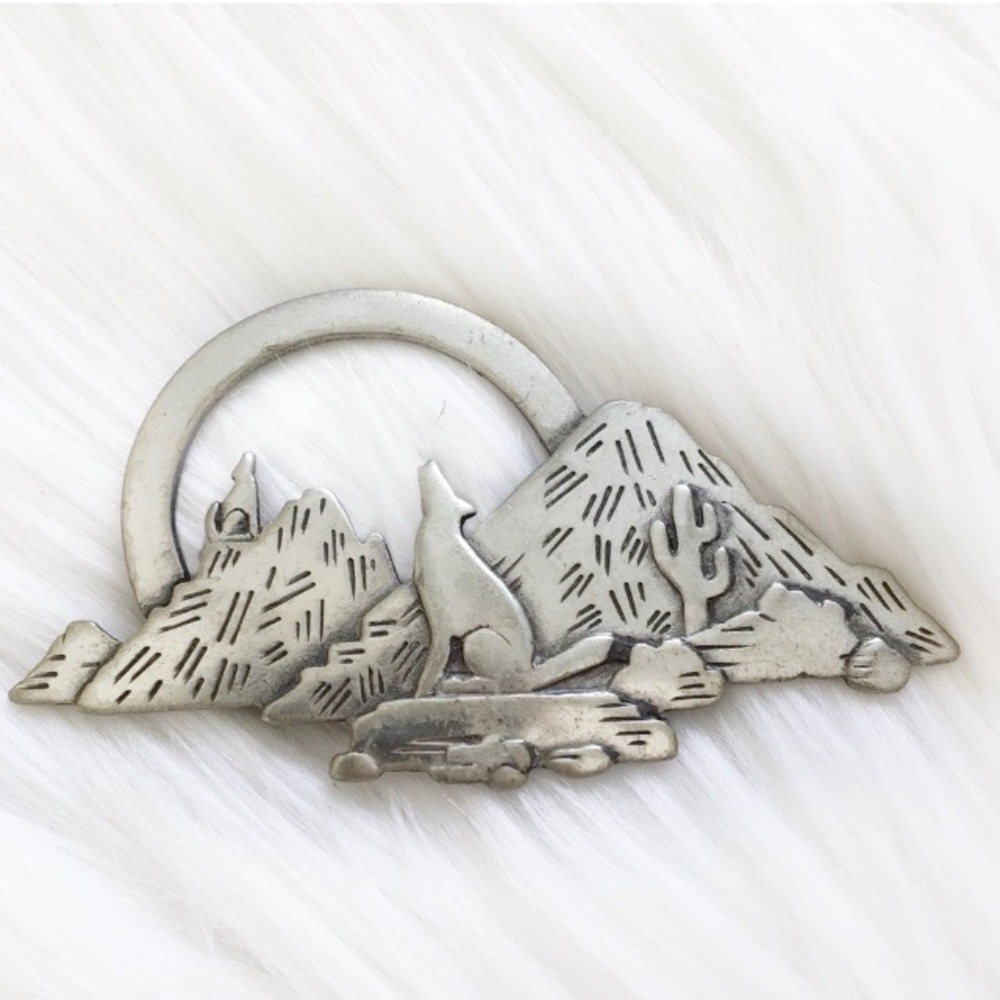 Vintage JJ Jonette Silver Pewter Southwest Brooch